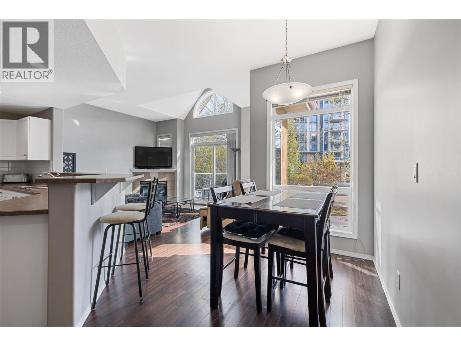 1088 Sunset Drive Unit# 246