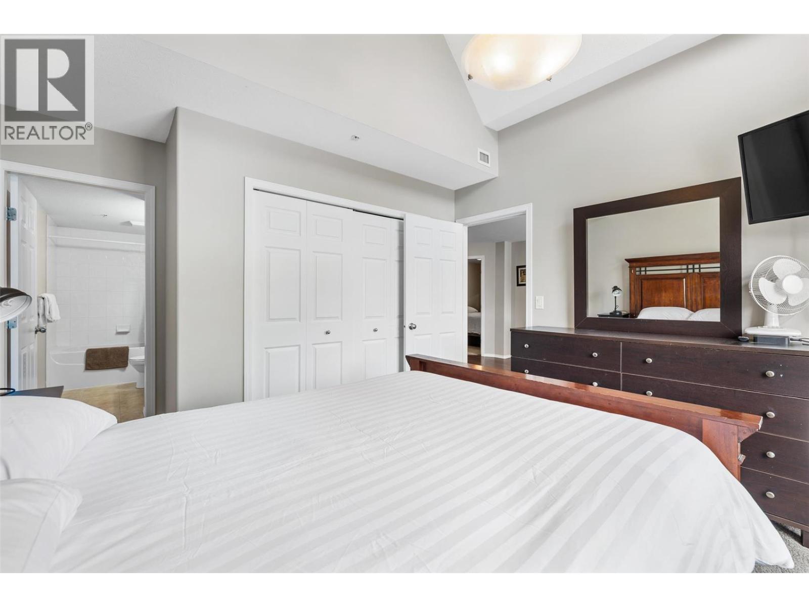 1088 Sunset Drive Unit# 246