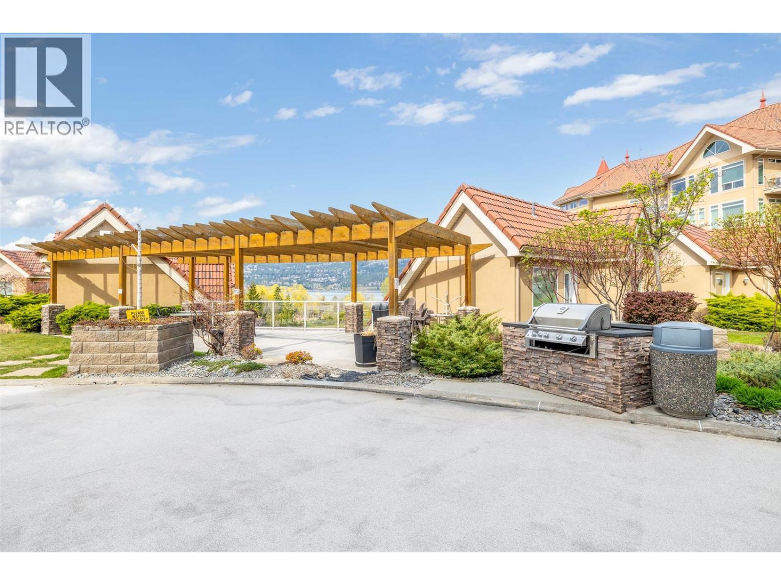 1088 Sunset Drive Unit# 246