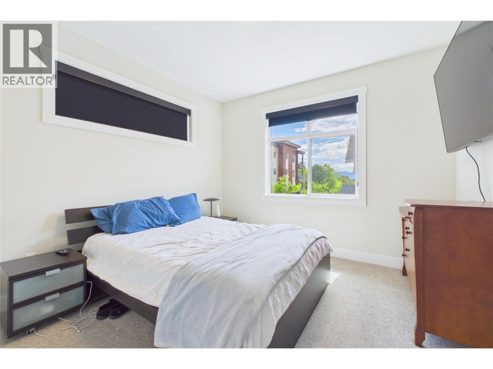 115 Wyndham Crescent Unit# 7