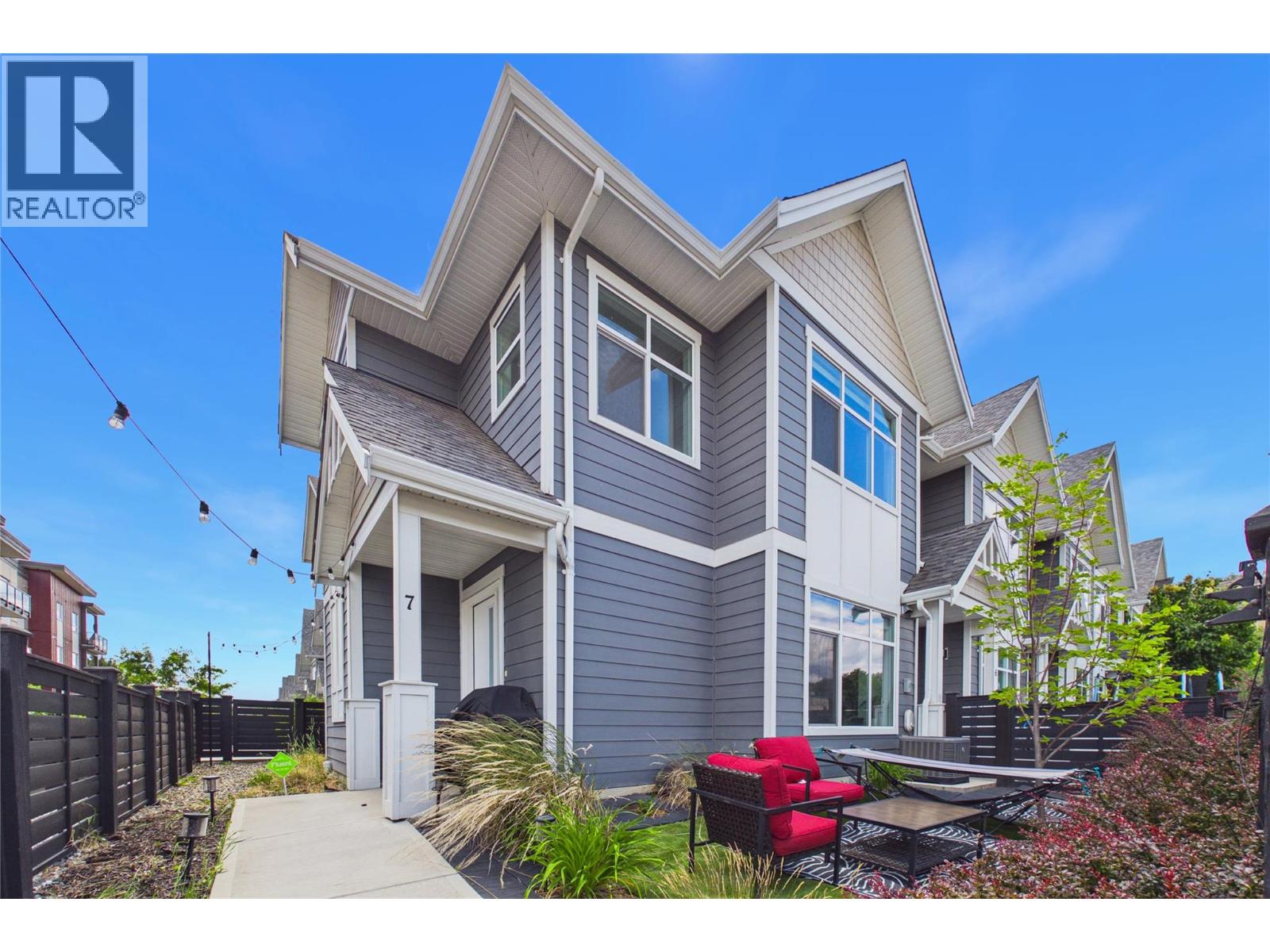 115 Wyndham Crescent Unit# 7