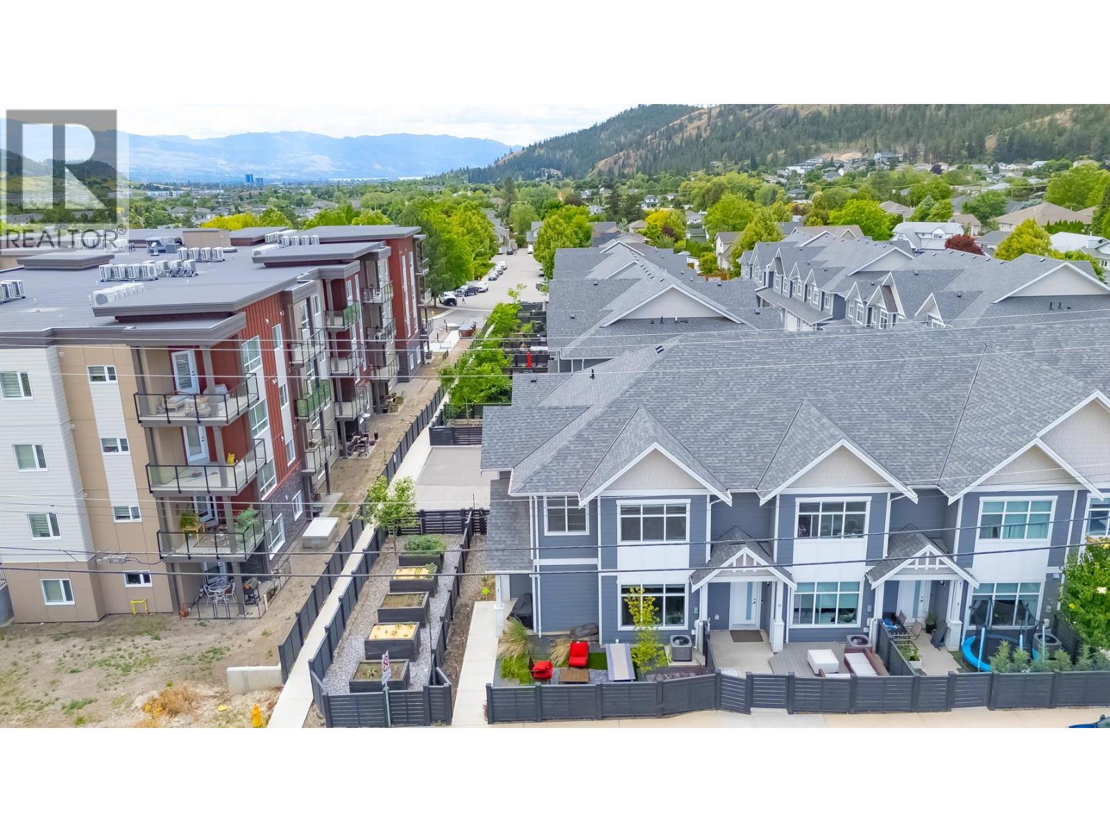 115 Wyndham Crescent Unit# 7