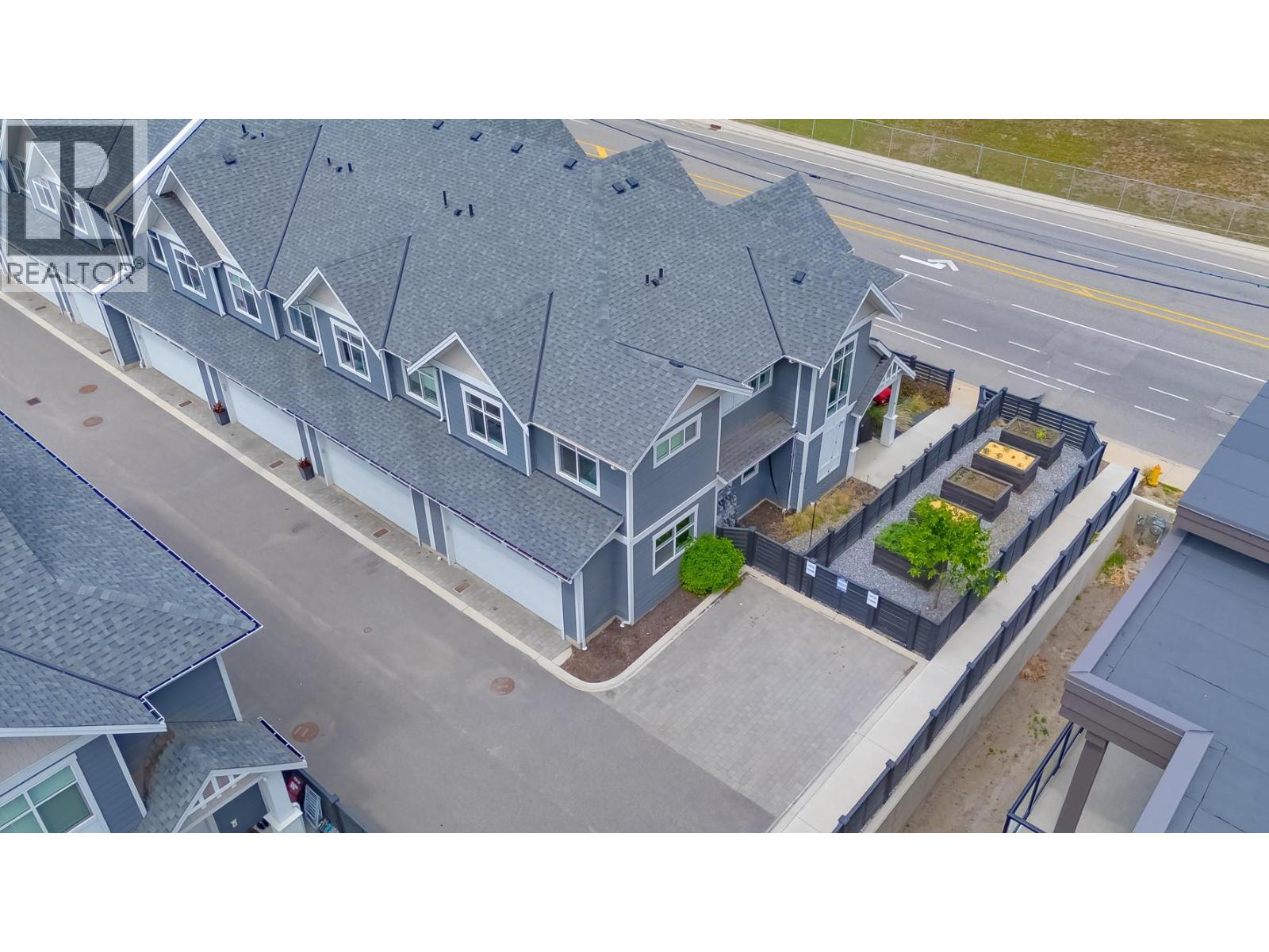 115 Wyndham Crescent Unit# 7