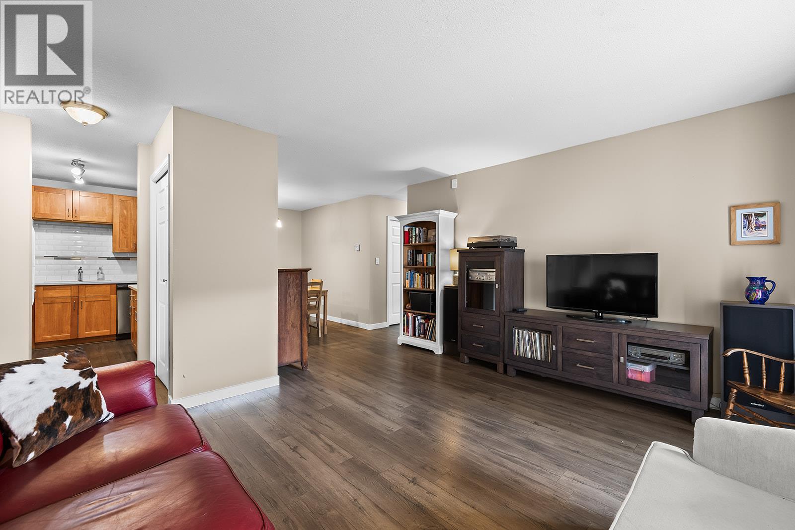 735 Cook Road Unit# 104B