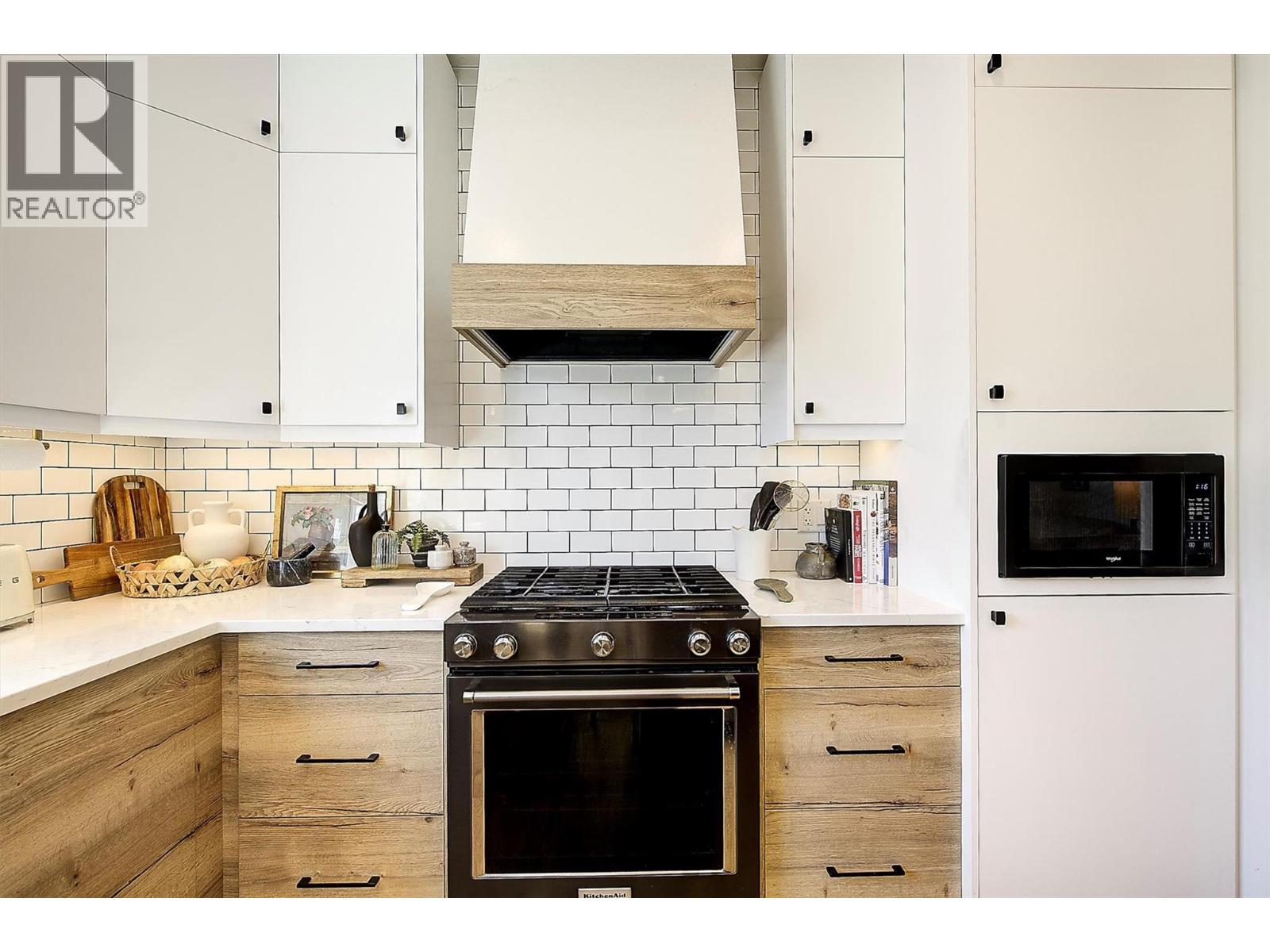 877 Morrison Avenue Unit# 3