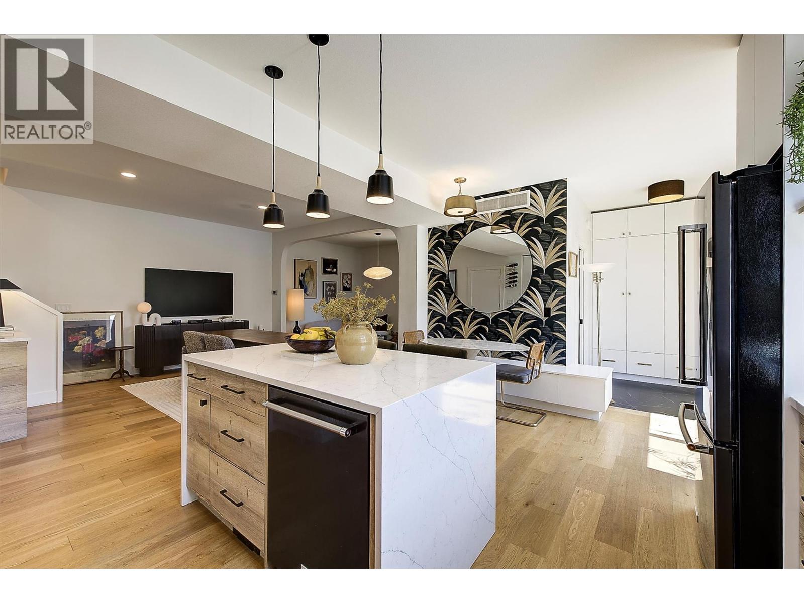 877 Morrison Avenue Unit# 3
