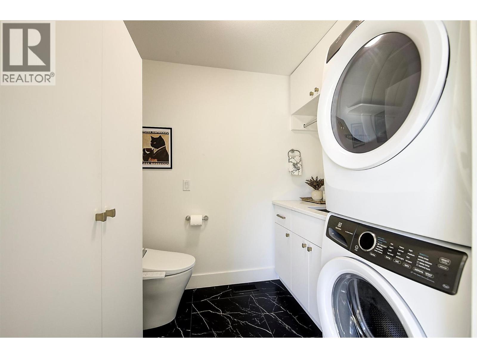 877 Morrison Avenue Unit# 3