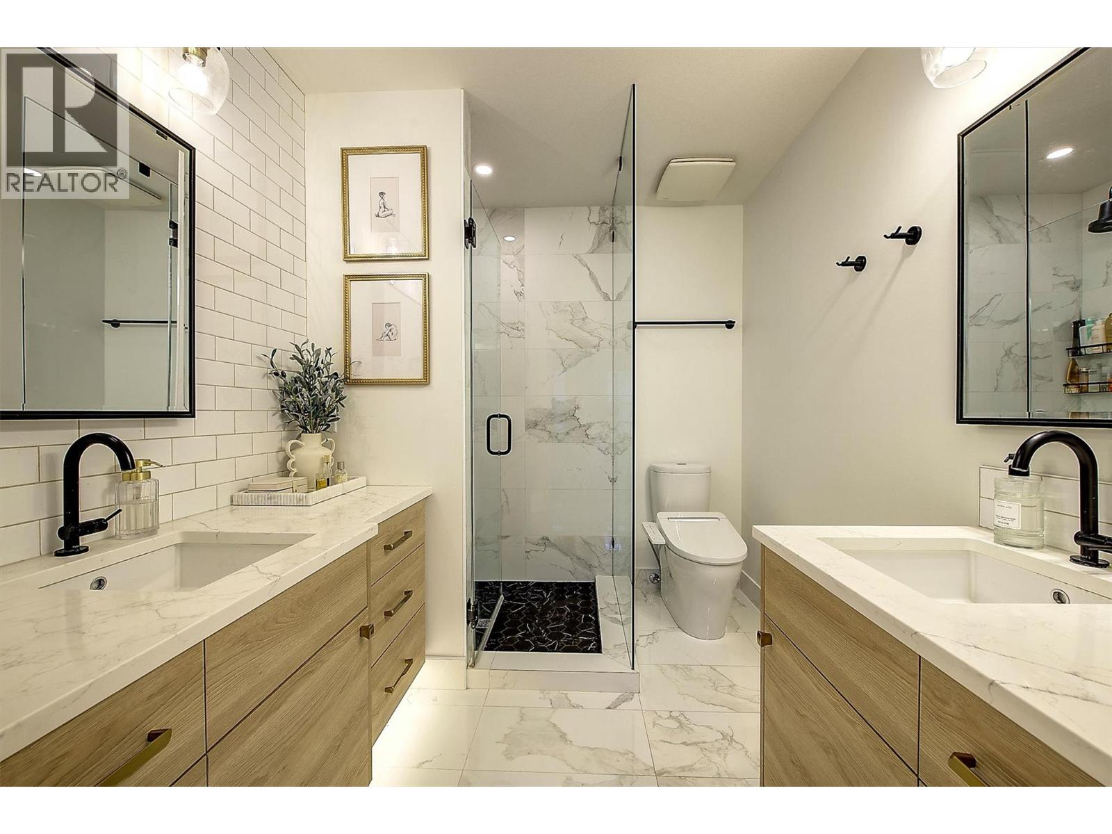 877 Morrison Avenue Unit# 3