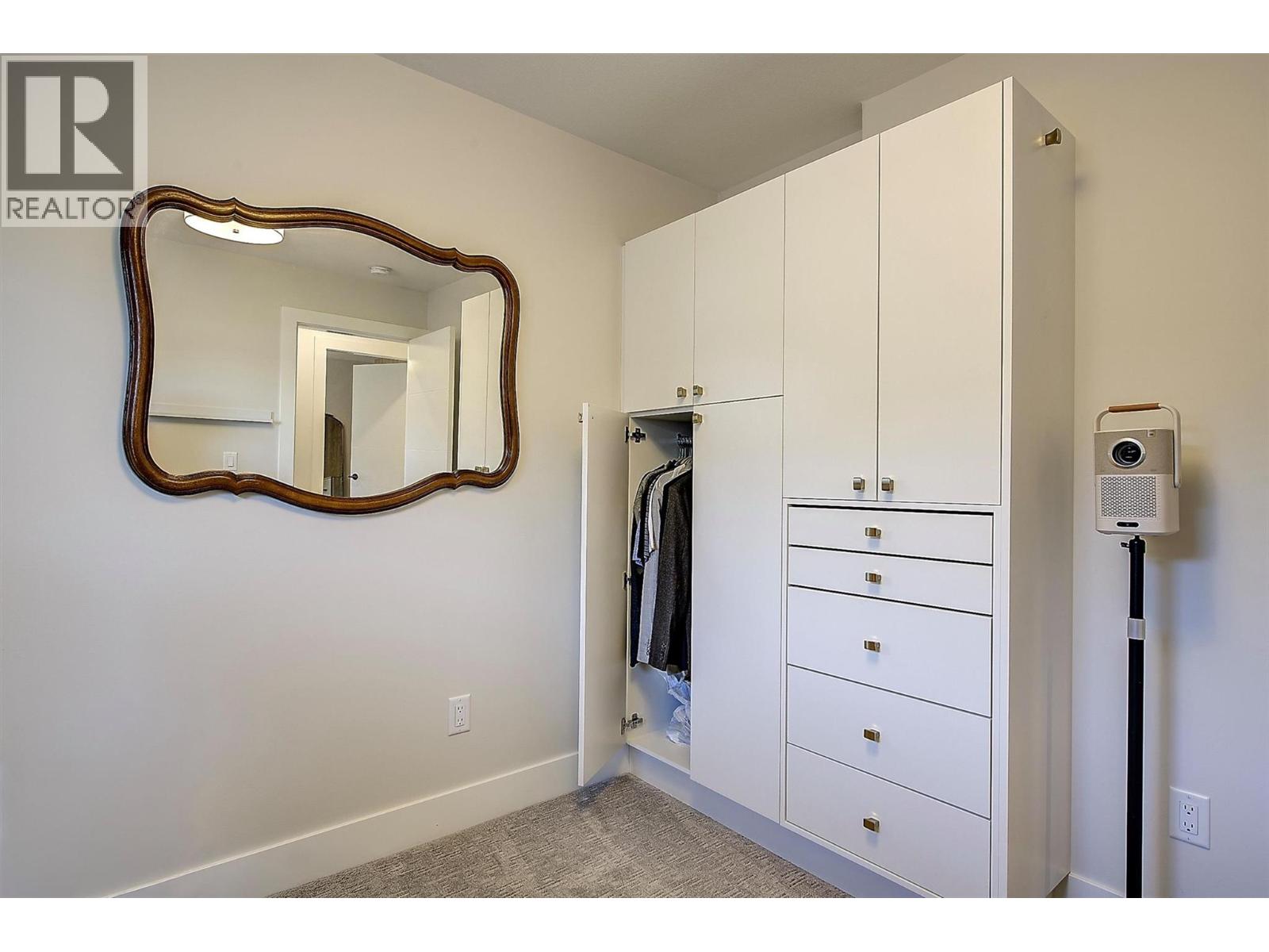 877 Morrison Avenue Unit# 3