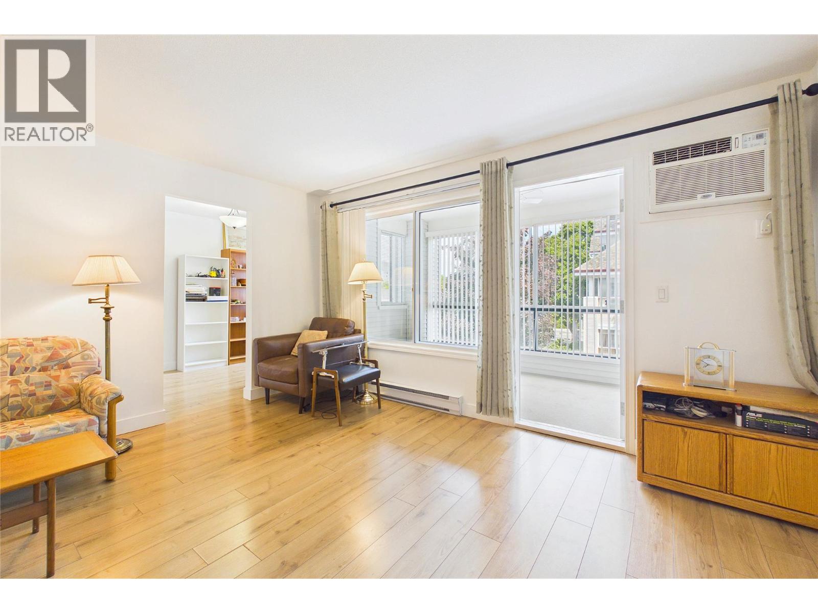 920 Glenwood Avenue Unit# 205