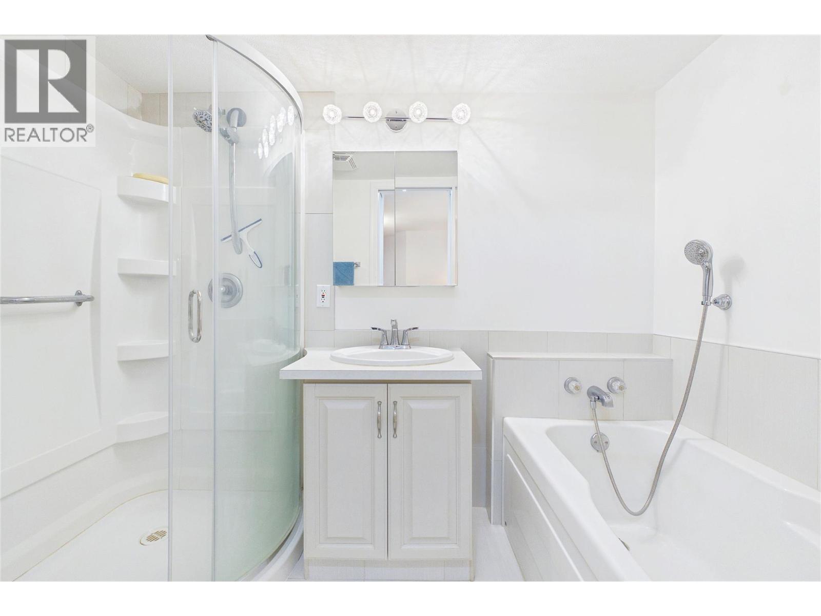 920 Glenwood Avenue Unit# 205