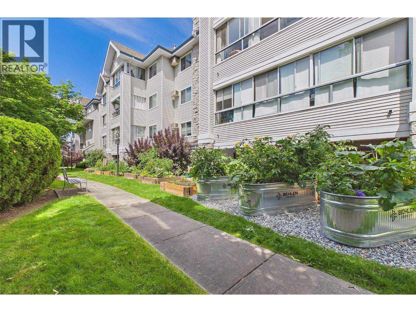 920 Glenwood Avenue Unit# 205