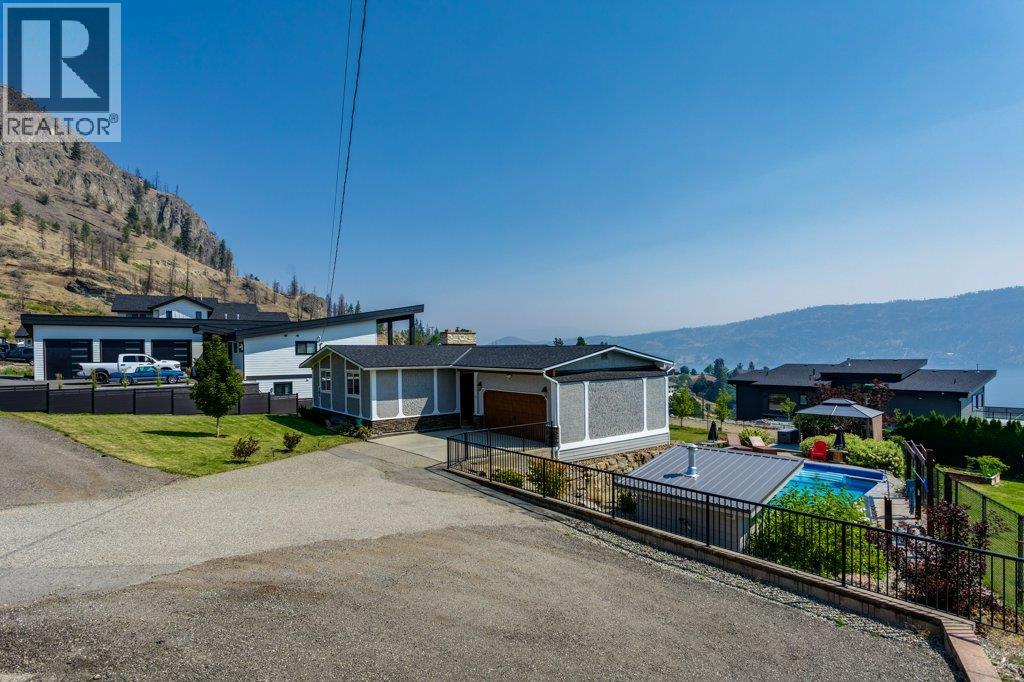 111 Westside Road N