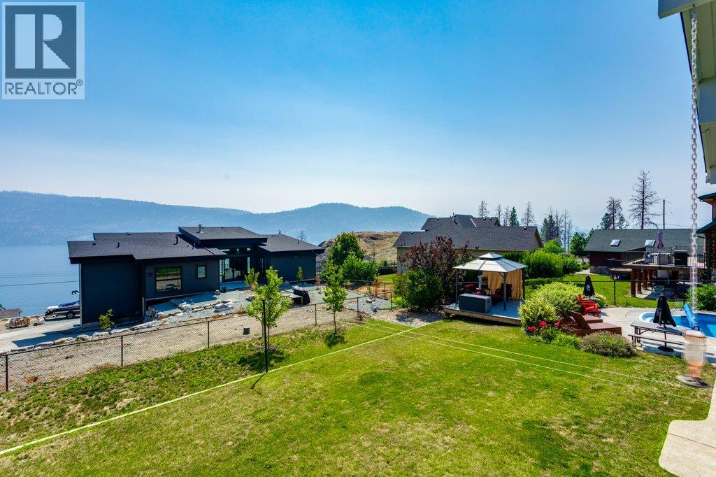 111 Westside Road N