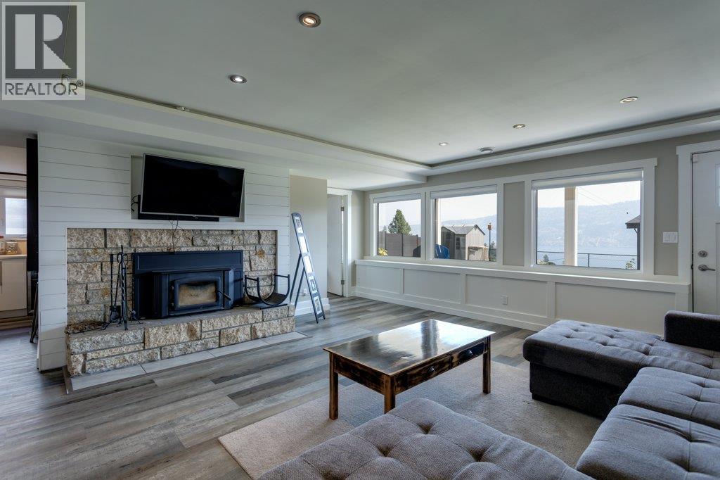 111 Westside Road N