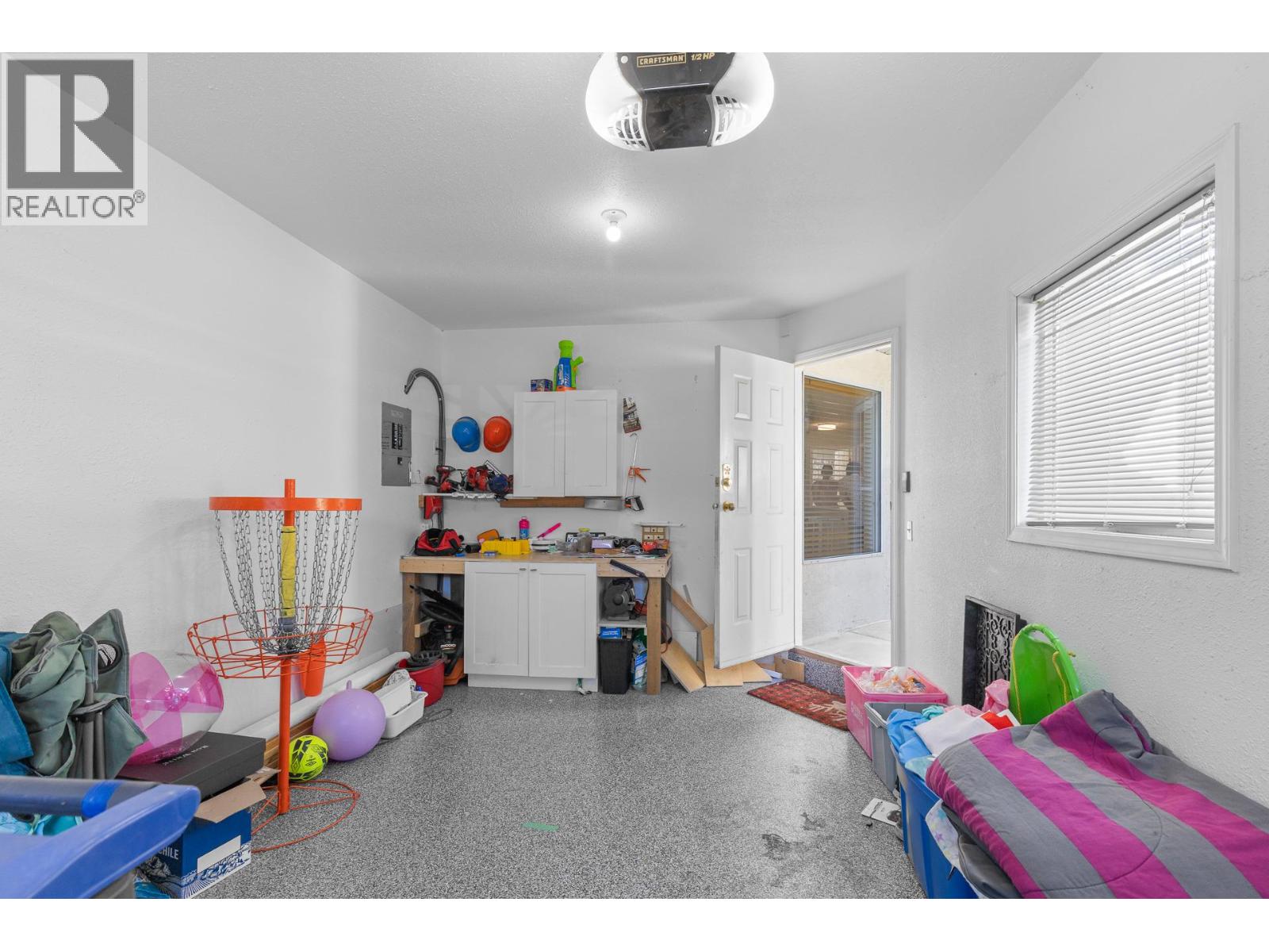 9159 Glenmore Road Unit# 8