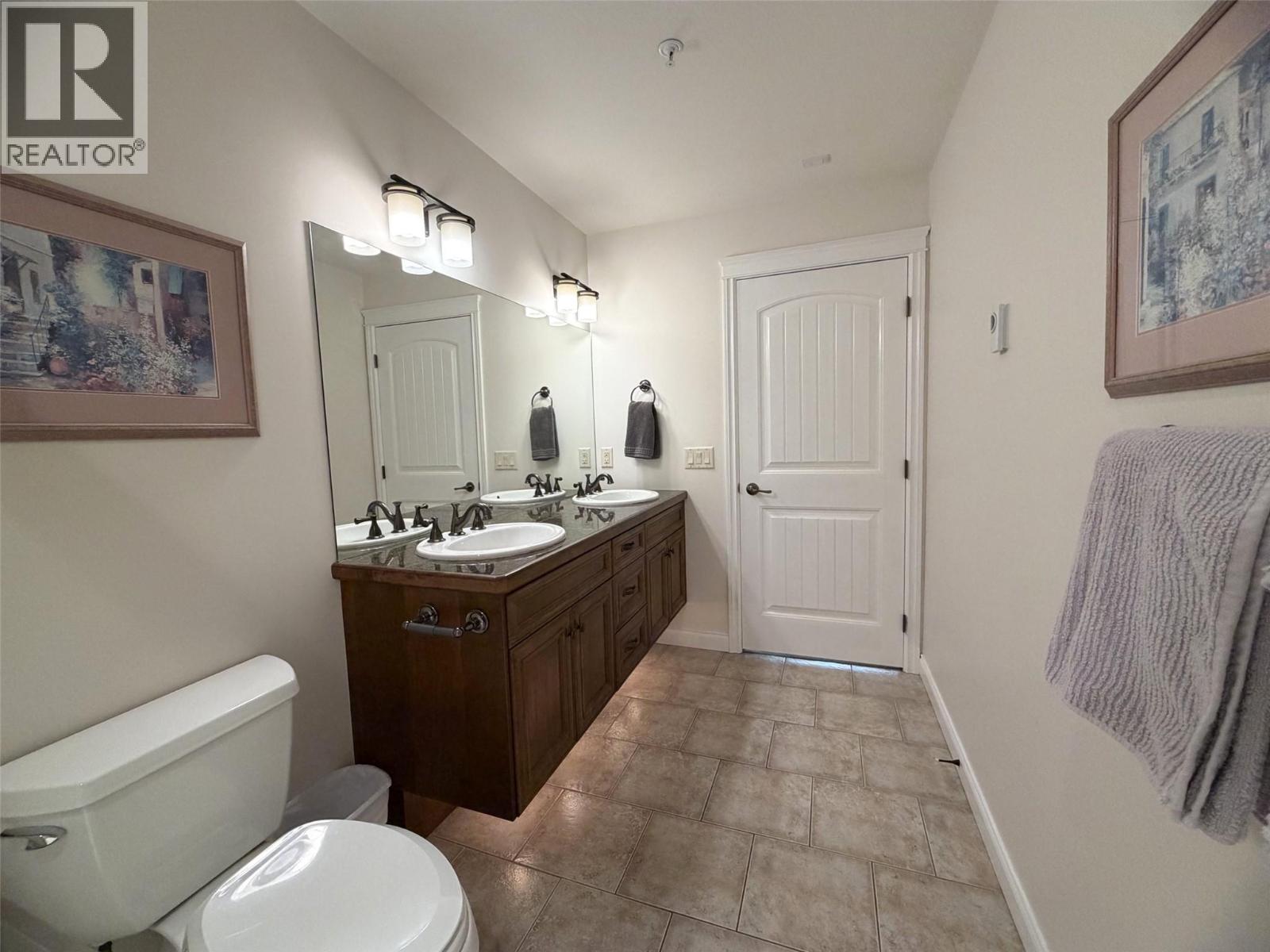 2770 Auburn Road Unit# 107
