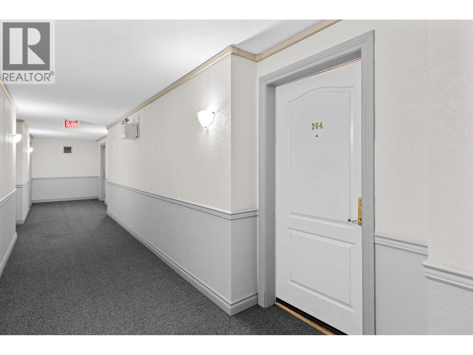 780 Houghton Road Unit# 204
