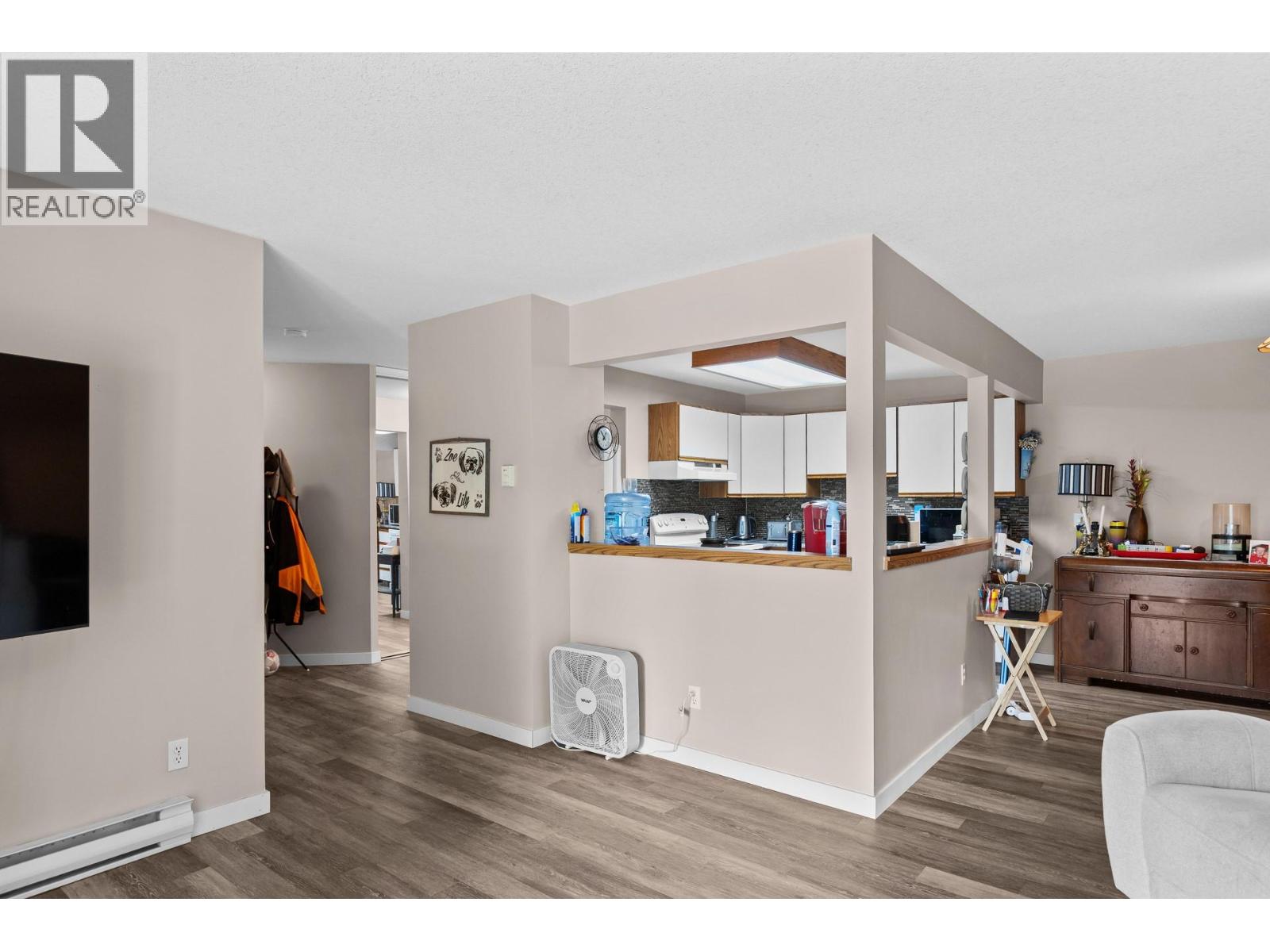 780 Houghton Road Unit# 204
