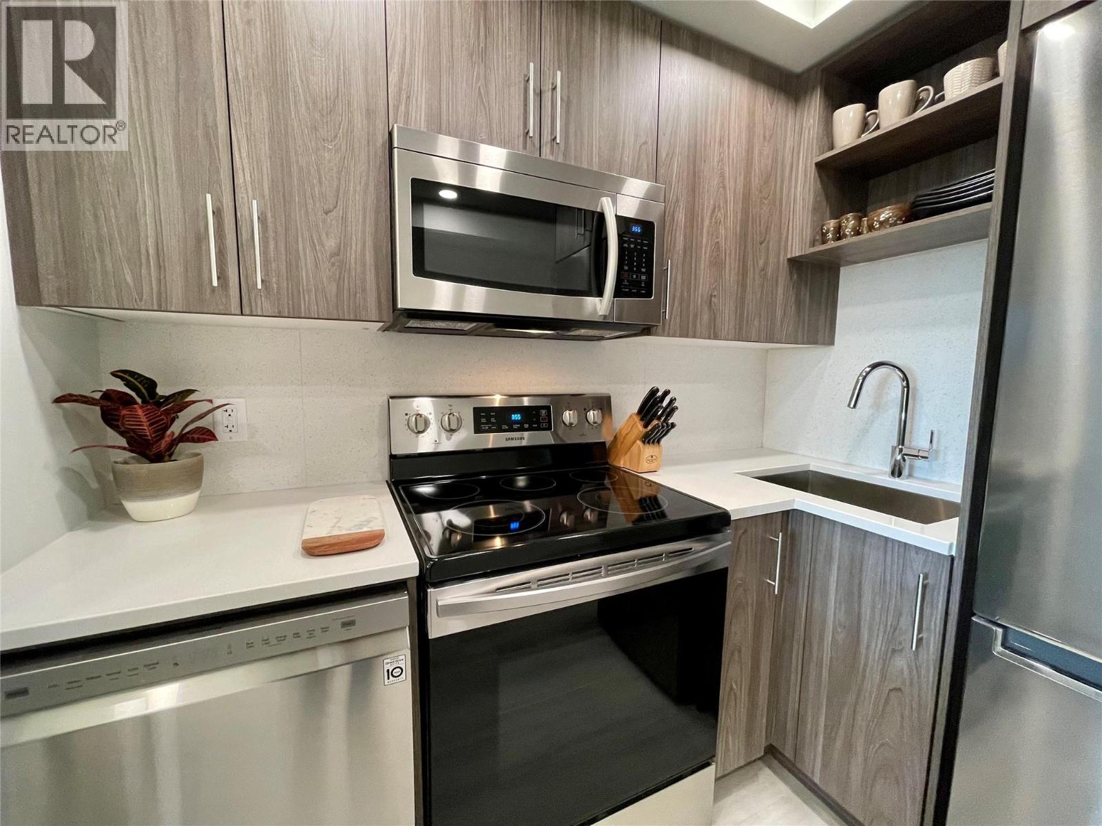 345 Dougall Road N Unit# PH12