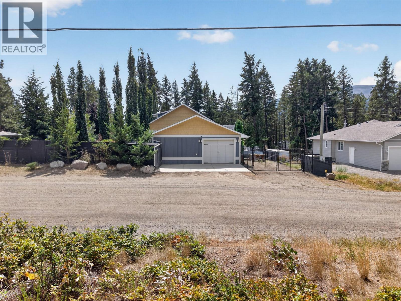 7272 Dunwaters Road