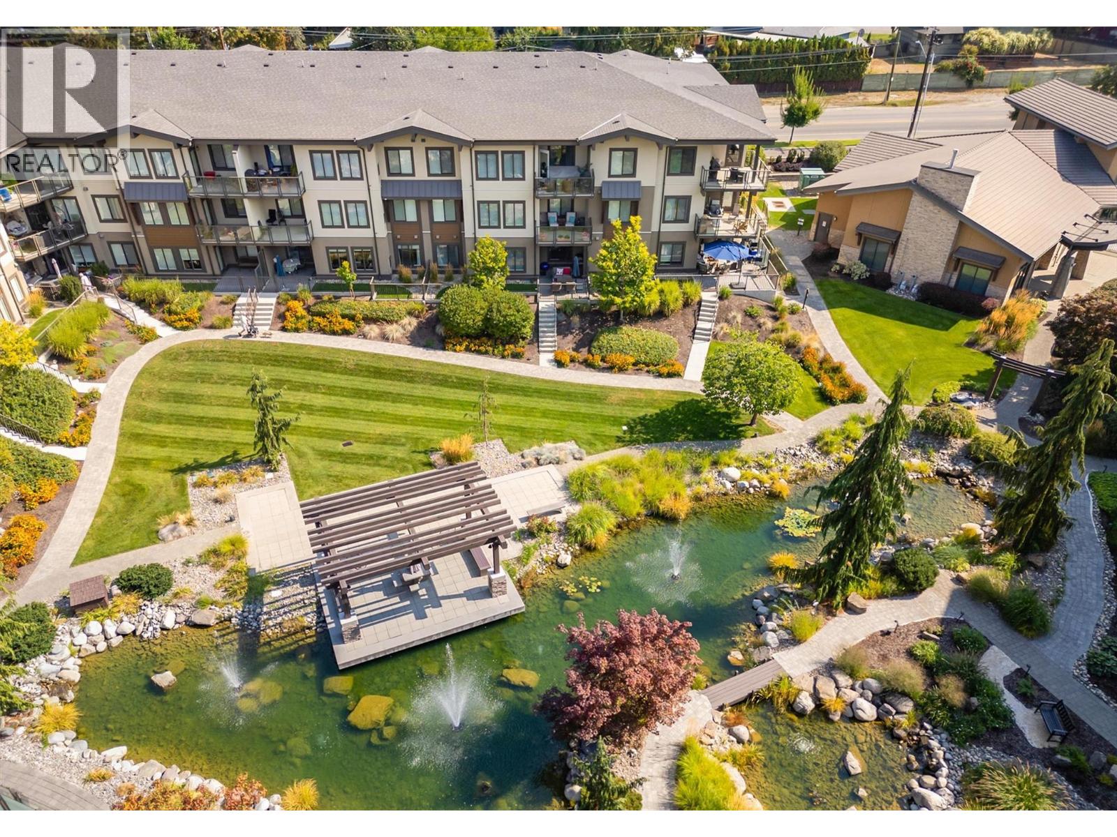 4380 Lakeshore Road Unit# 225