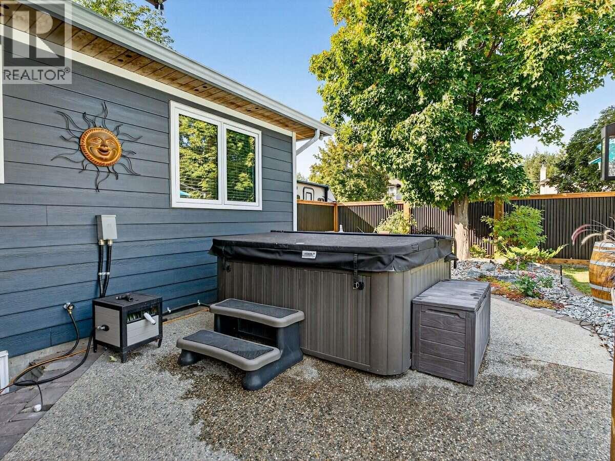 2432 Karli Court