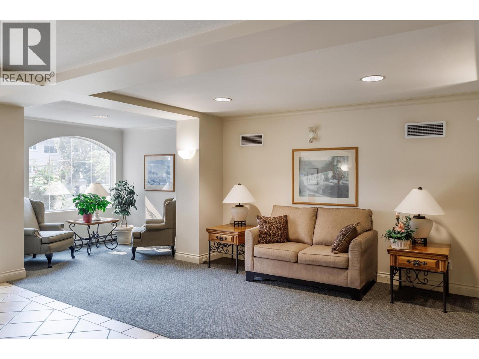 3890 Brown Road Unit# 315