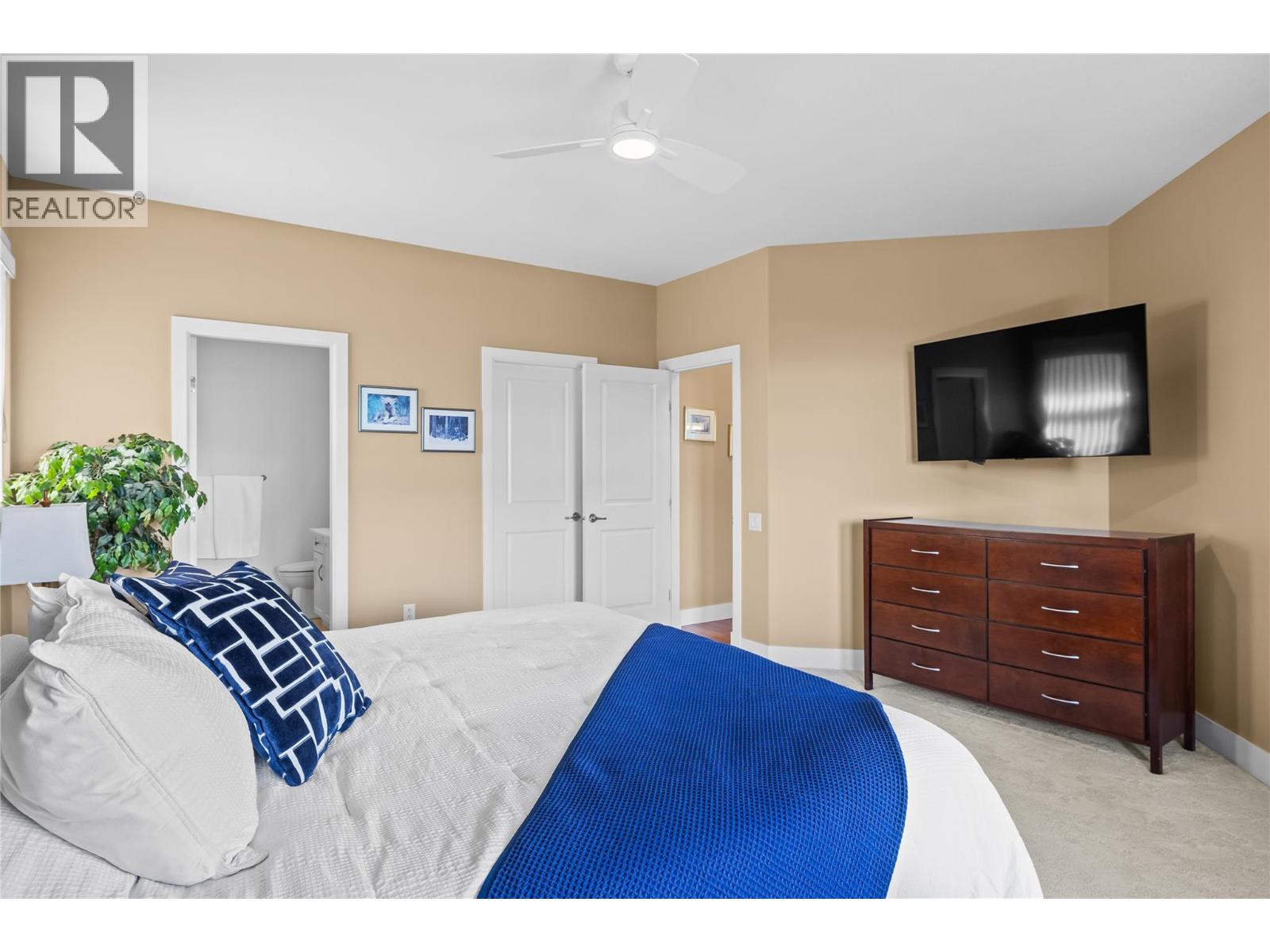 2240 Terrero Place