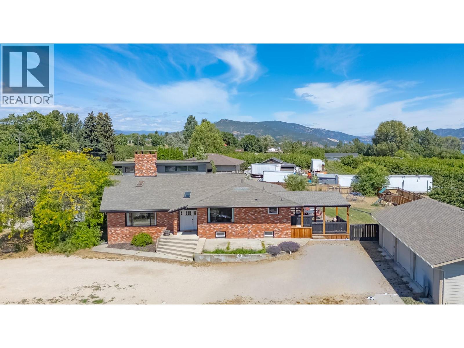 10371 Okanagan Centre Road E