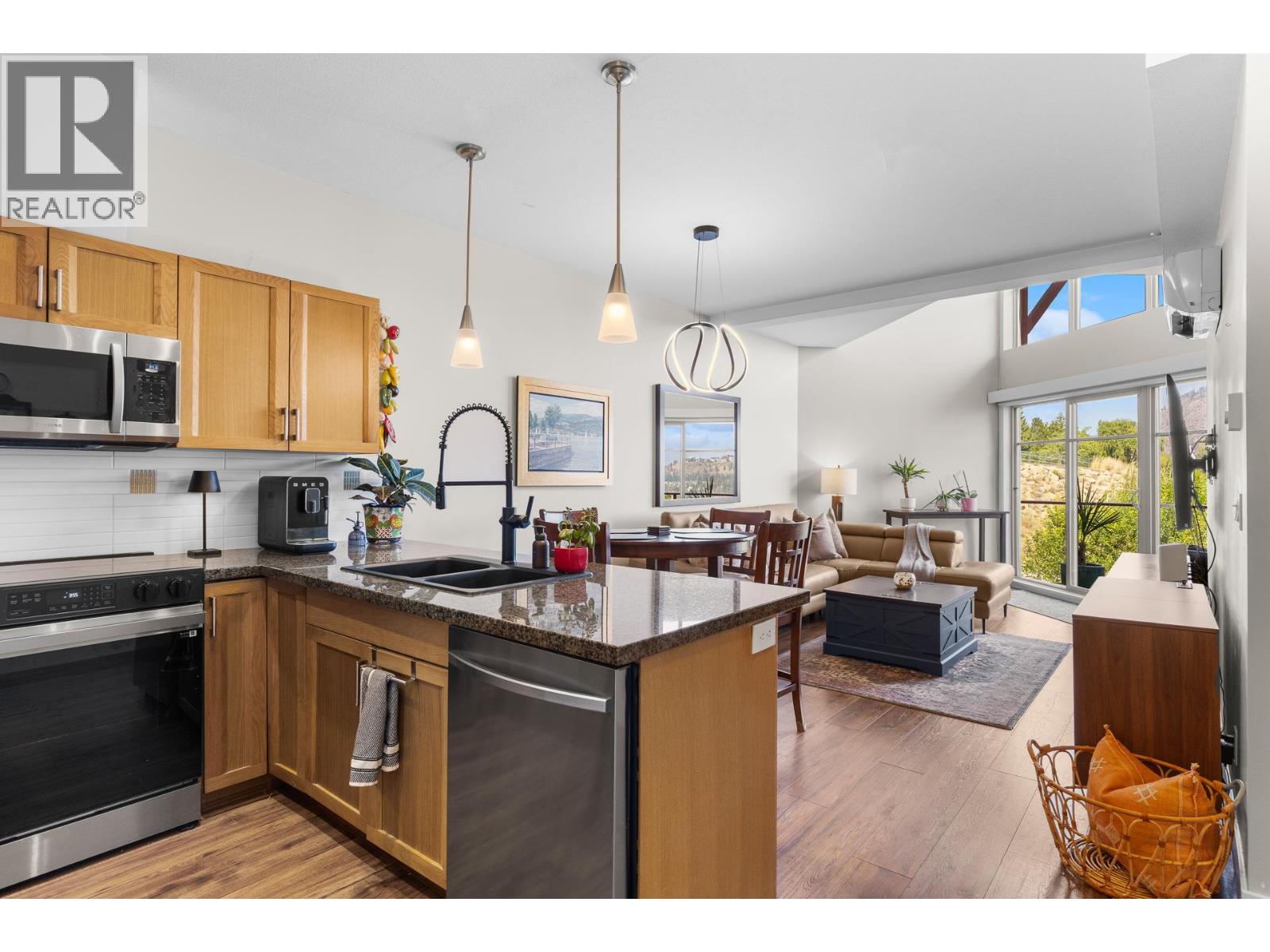 3211 Skyview Lane Unit# 406