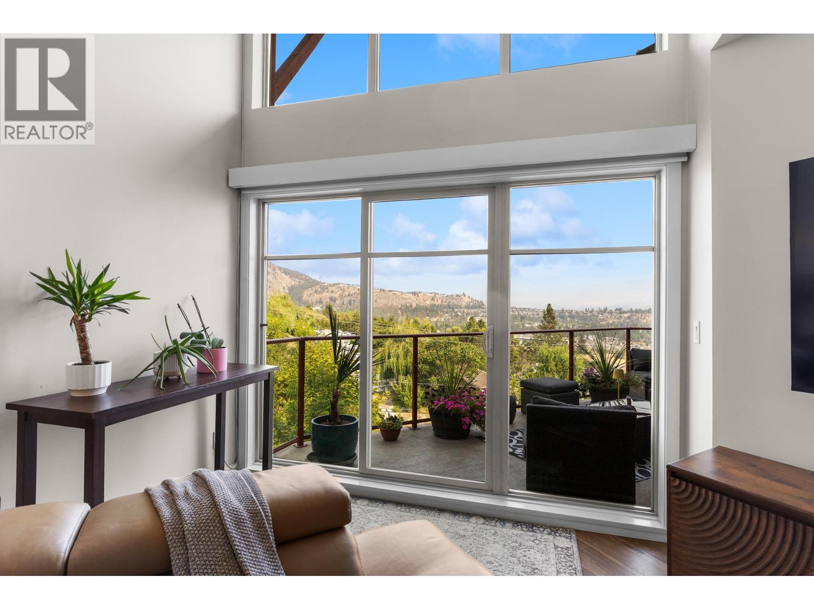 3211 Skyview Lane Unit# 406
