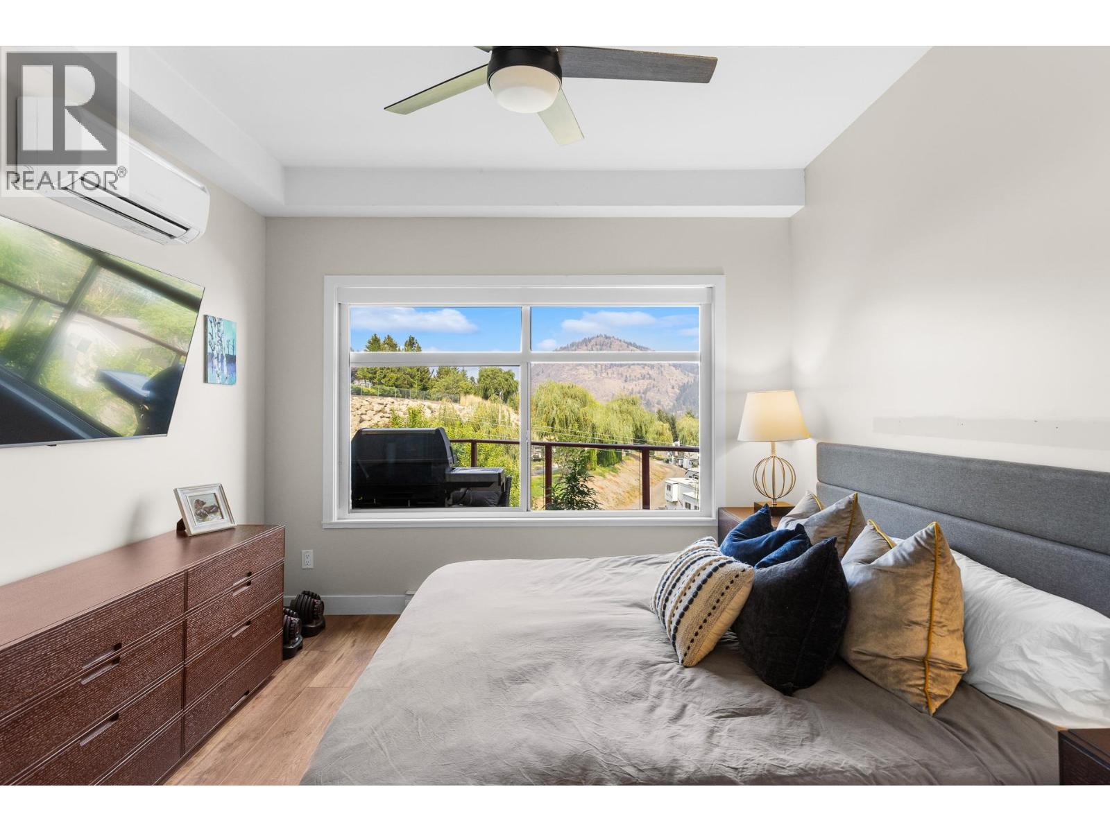 3211 Skyview Lane Unit# 406