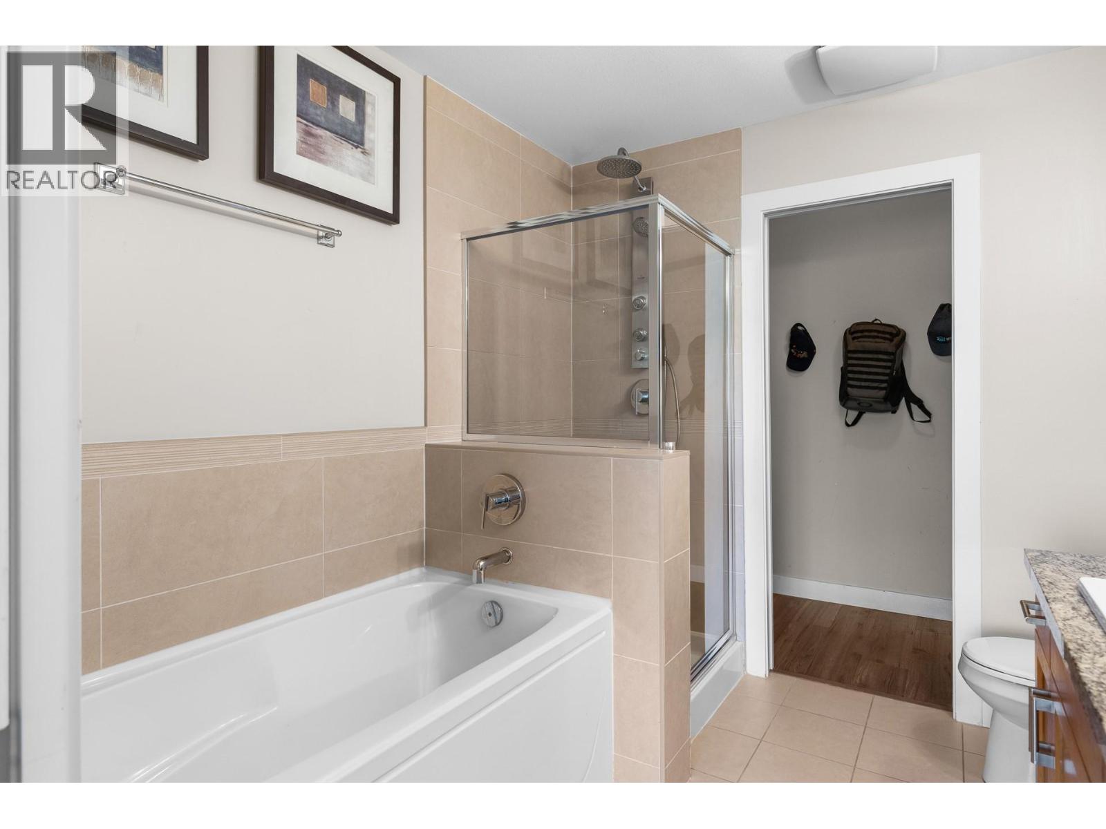 3211 Skyview Lane Unit# 406
