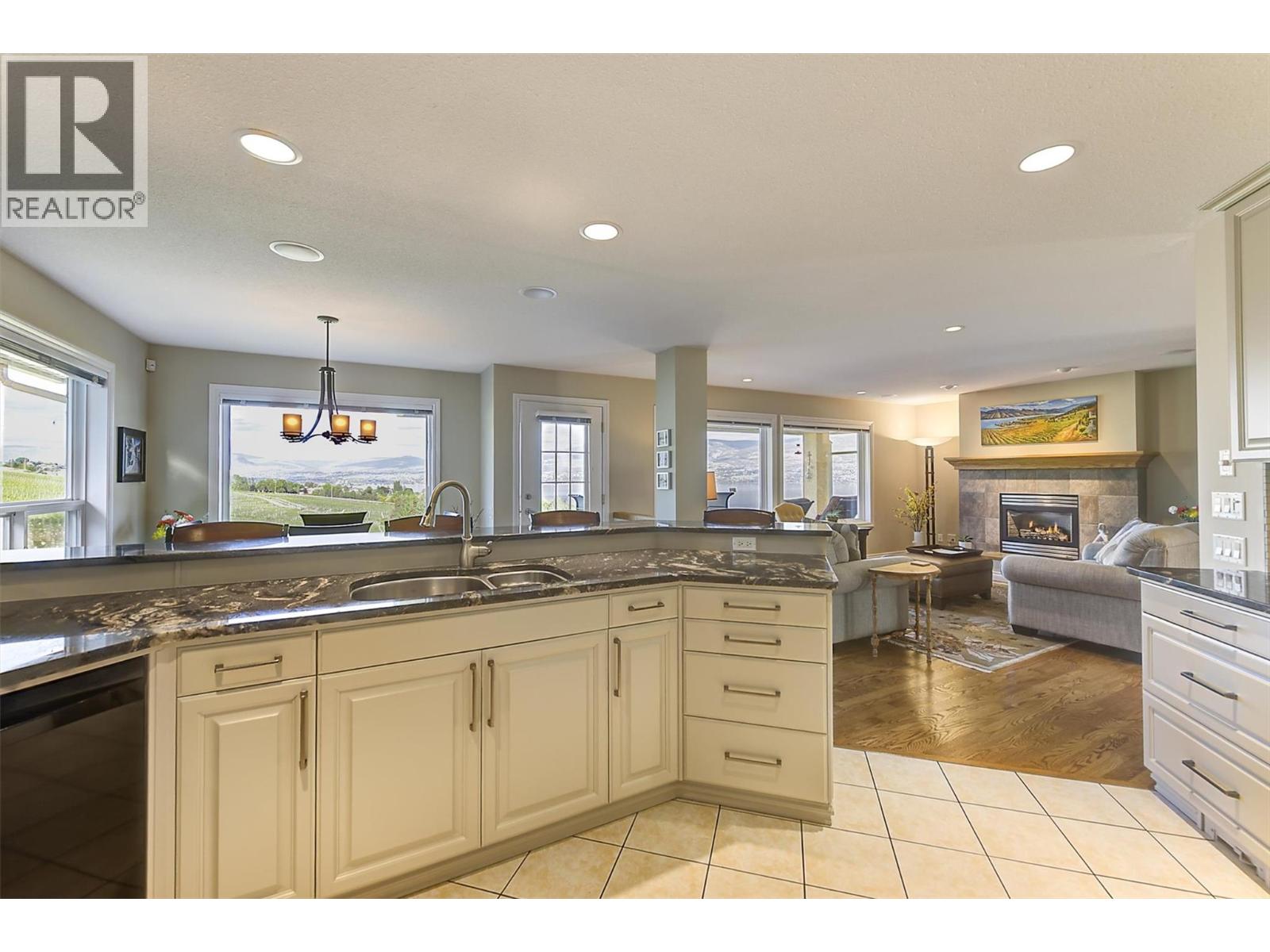 3333 Chancellor Place Unit# 2