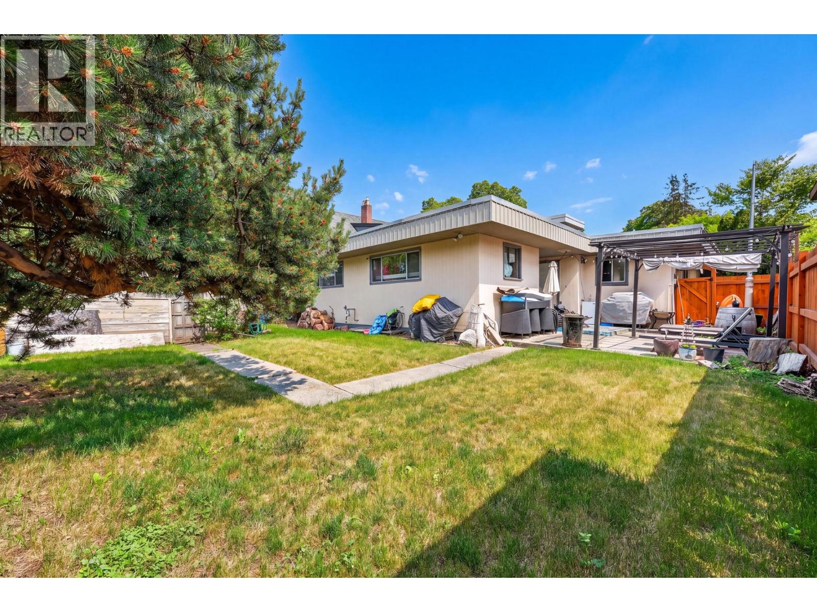 348 Burne Avenue