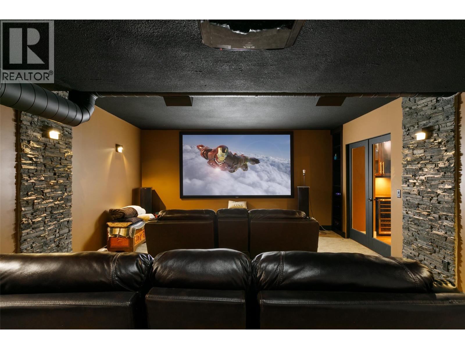 5342 Signet Crescent