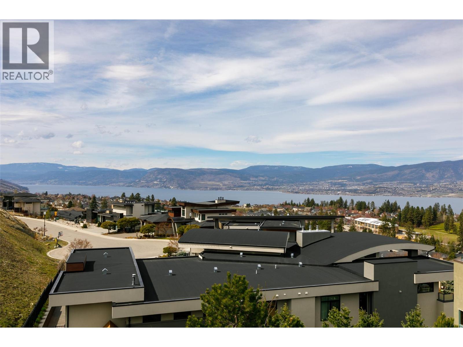 5342 Signet Crescent