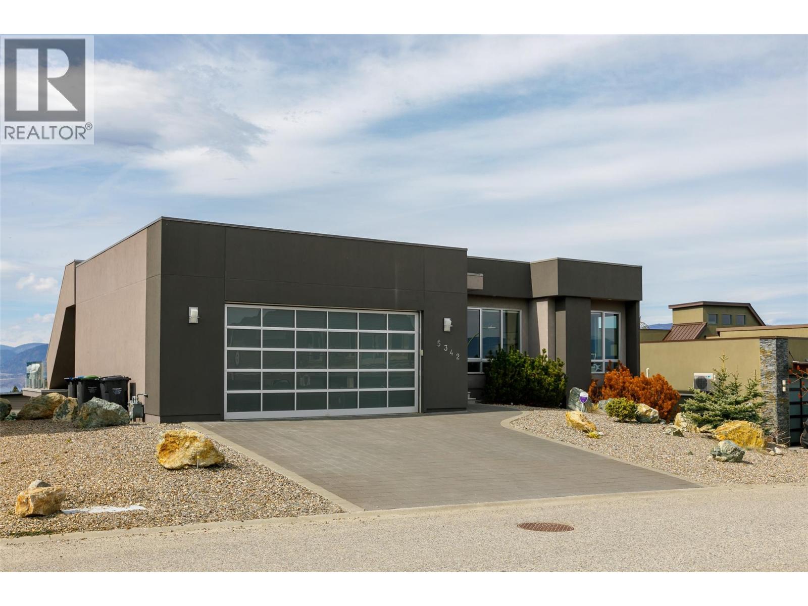 5342 Signet Crescent