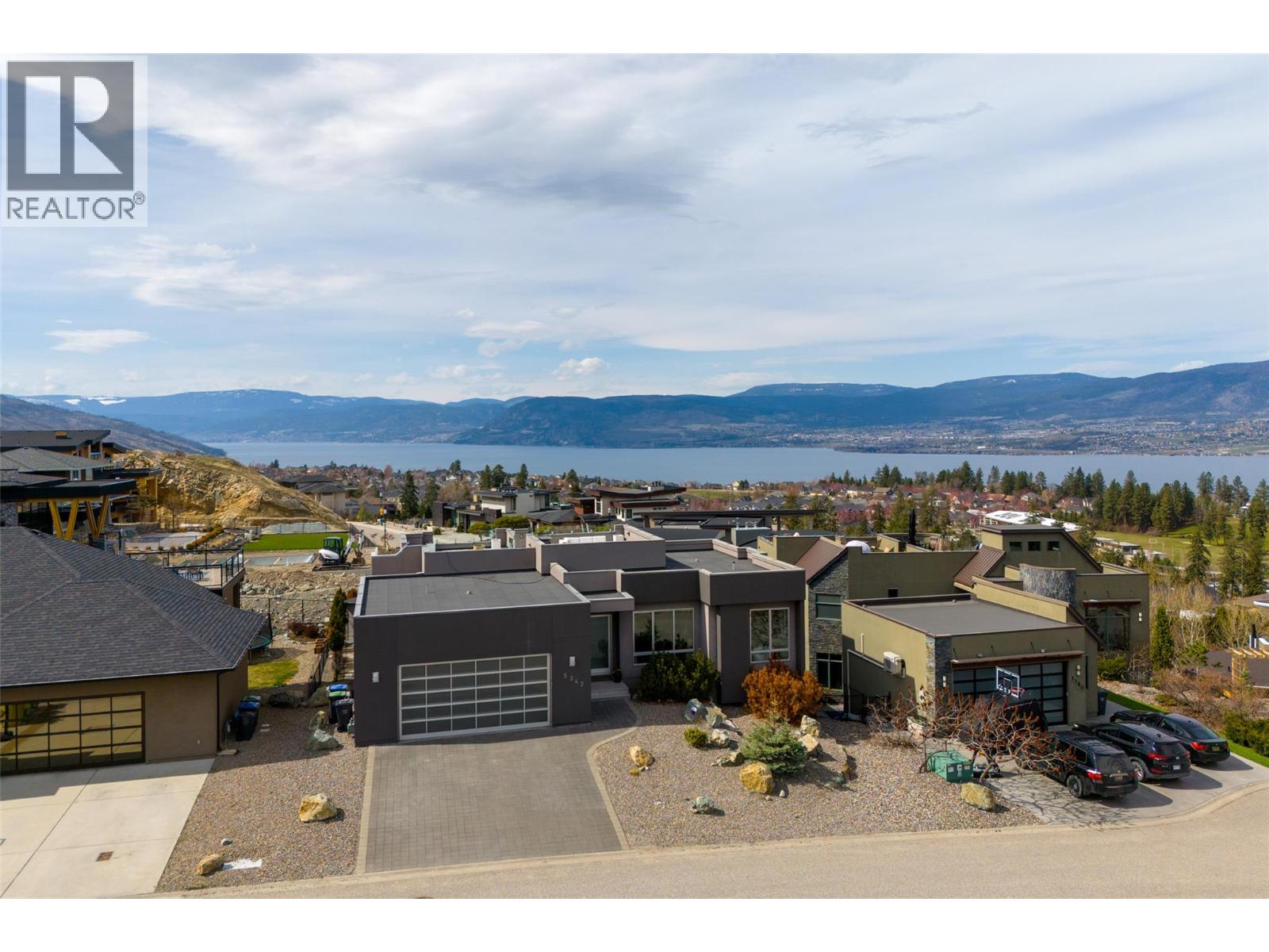 5342 Signet Crescent