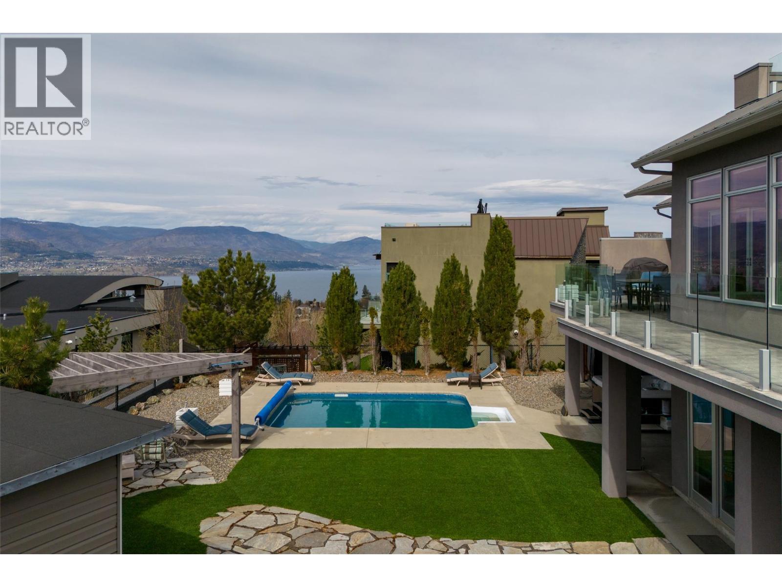 5342 Signet Crescent