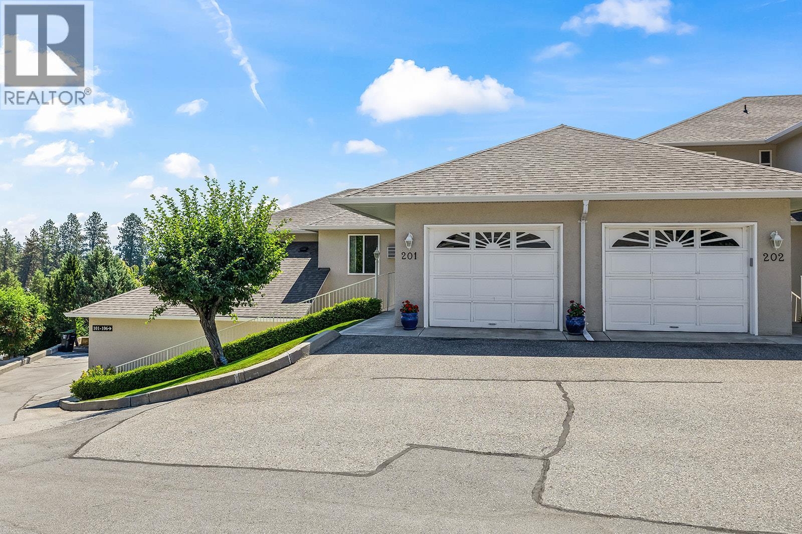 2377 Shannon Woods Drive Unit# 201