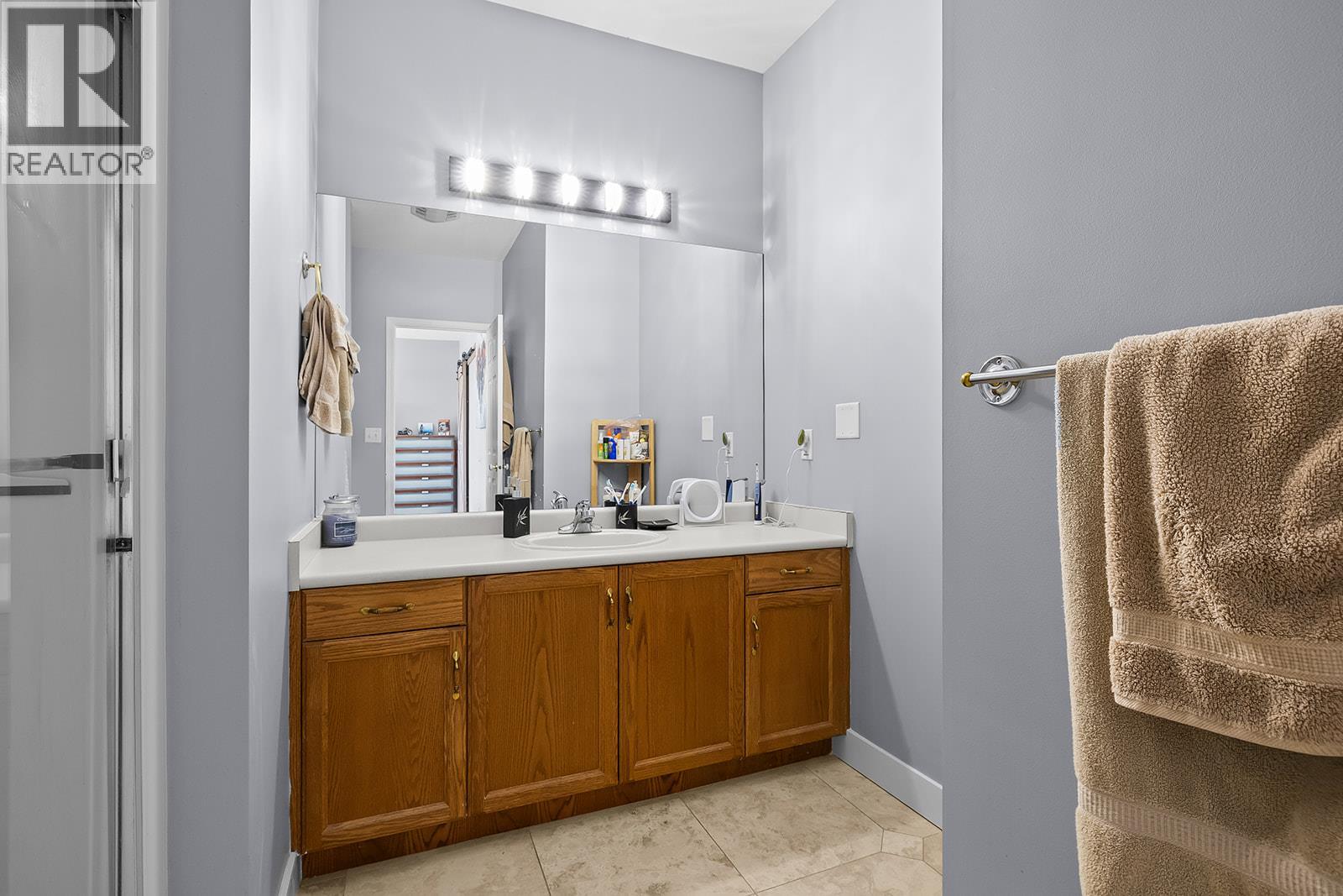 2377 Shannon Woods Drive Unit# 201