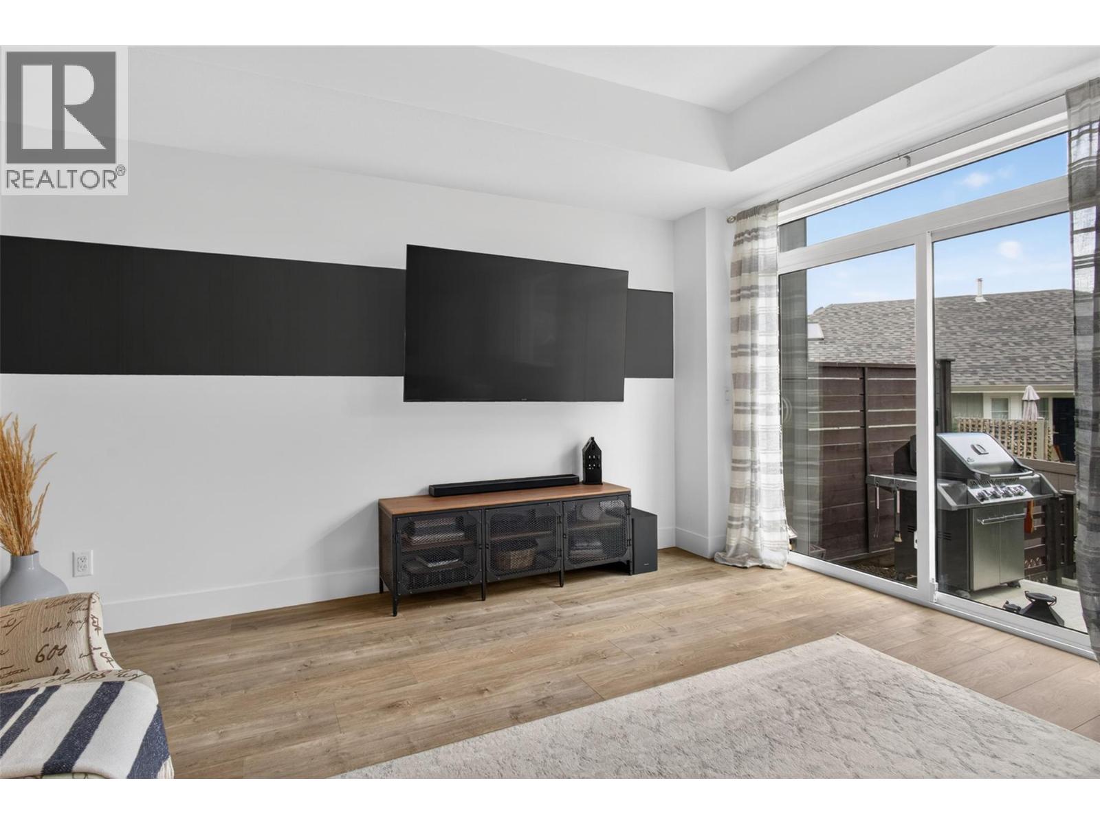 720 Valley Road Unit# 28
