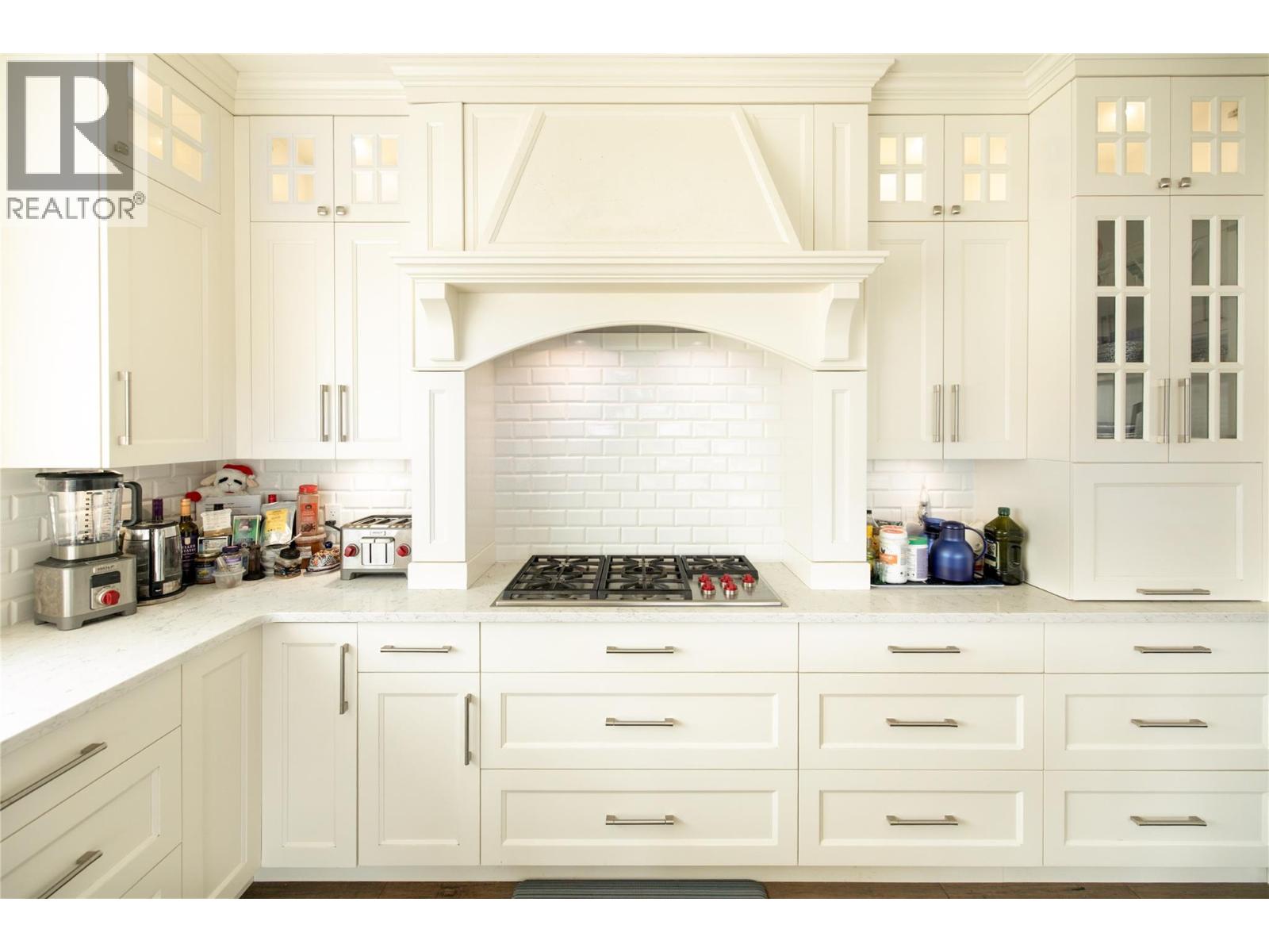 3351 Vineyard View Drive