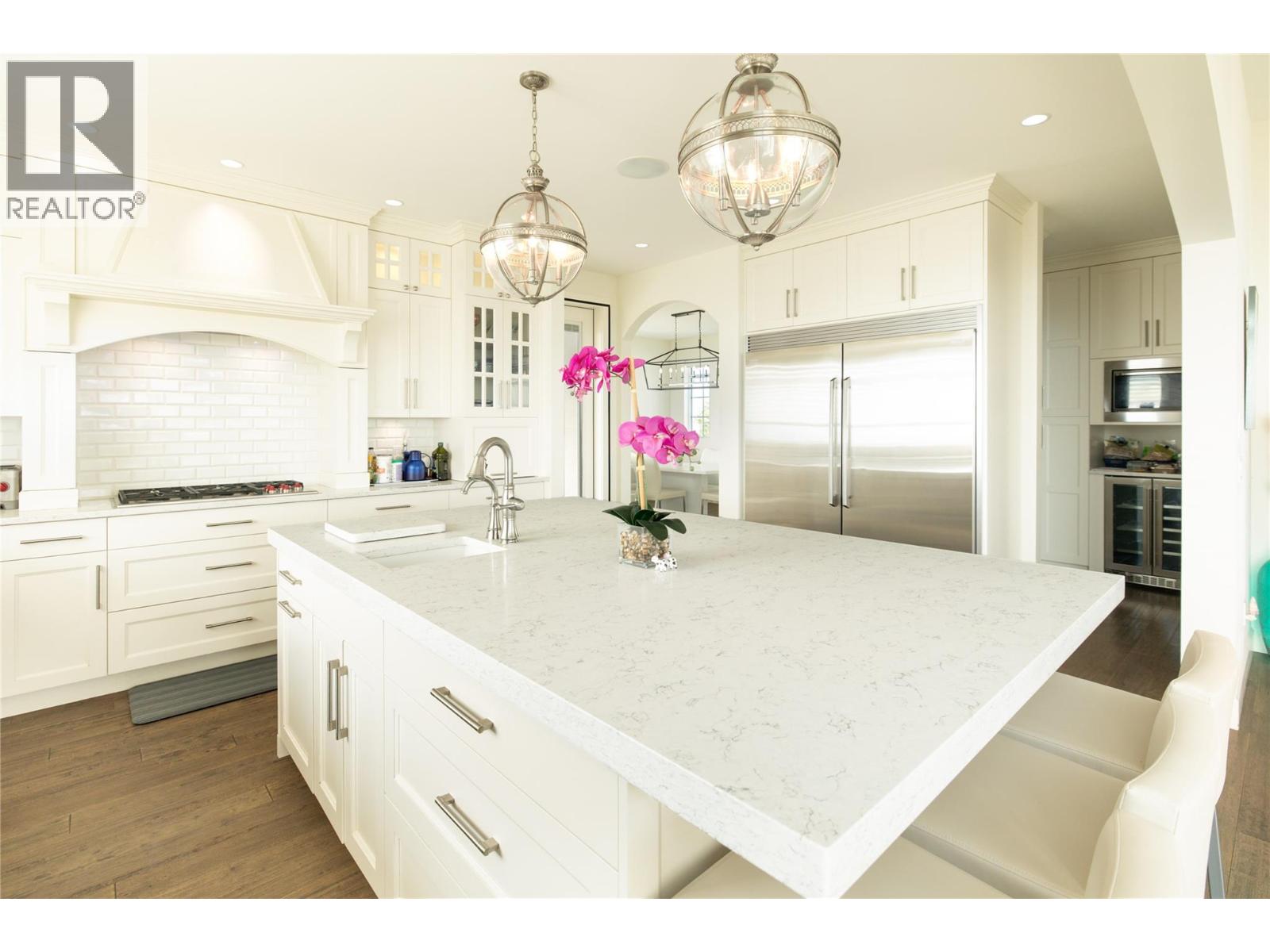 3351 Vineyard View Drive