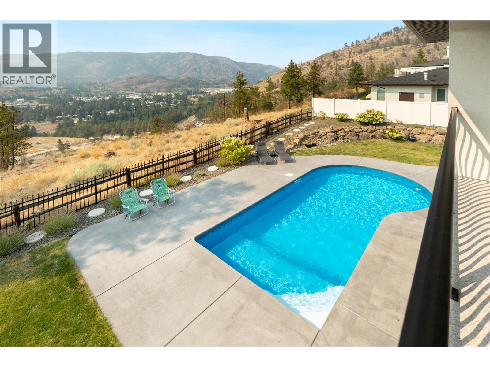 3351 Vineyard View Drive