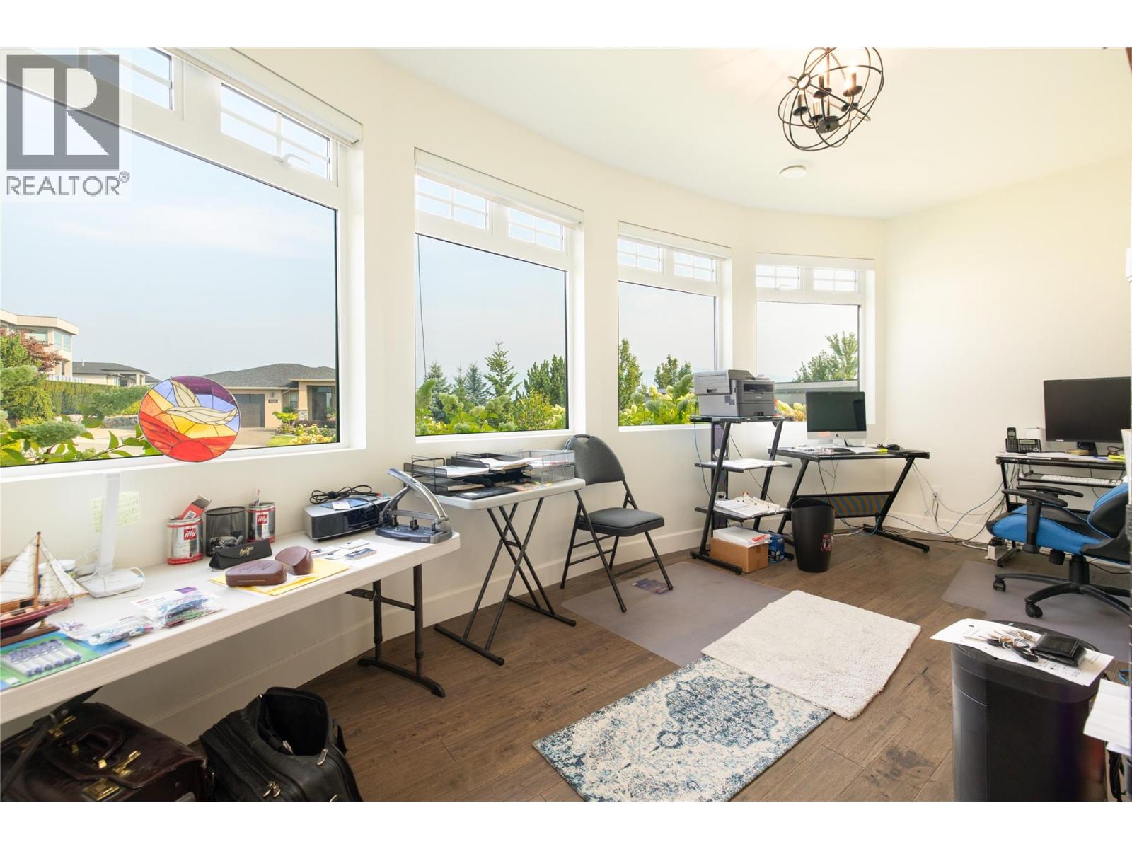 3351 Vineyard View Drive