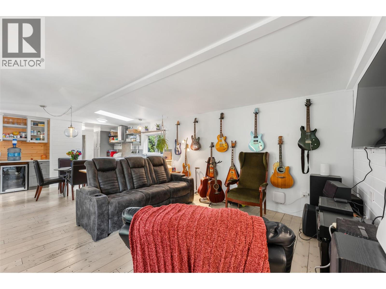 610 Katherine Road Unit# 12