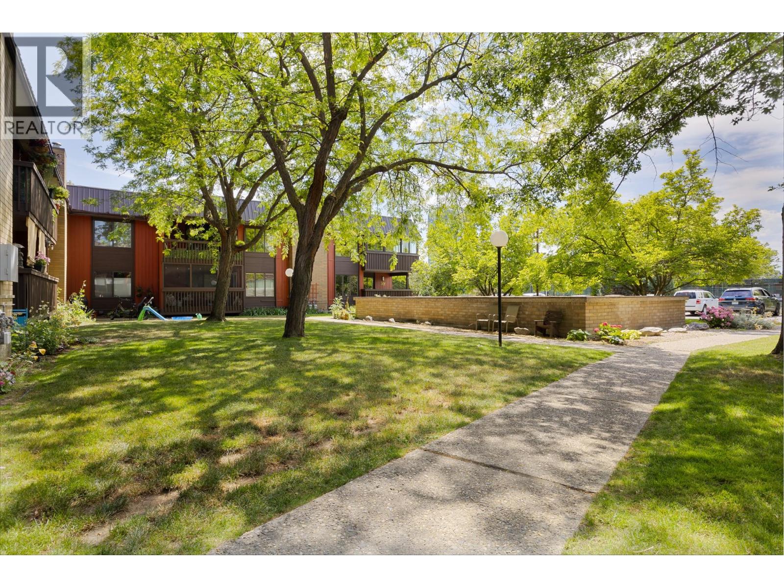 1870 Parkinson Way Unit# 201